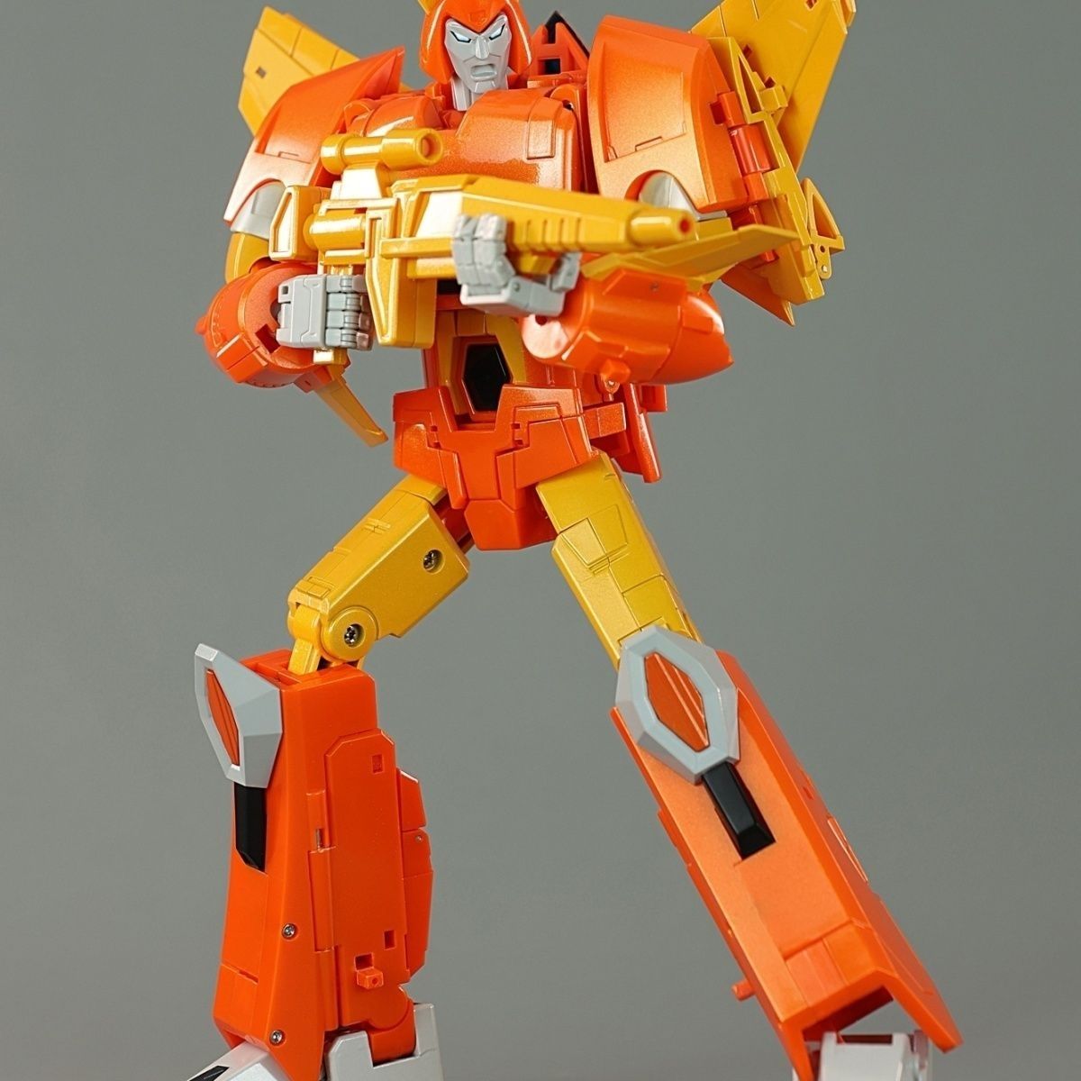 MH-01C Hurricane Rampage Alloy Plated Version Rampage MP Ratio Spaceship Transforming Toy