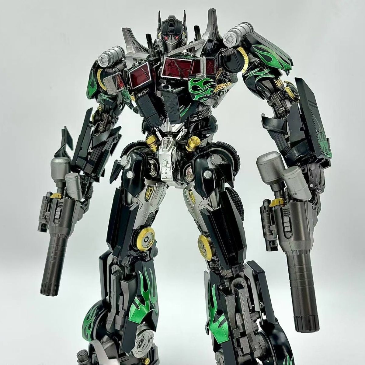 MC003 A B Movie 2 Optimus Prime DLX immutable alloy finish