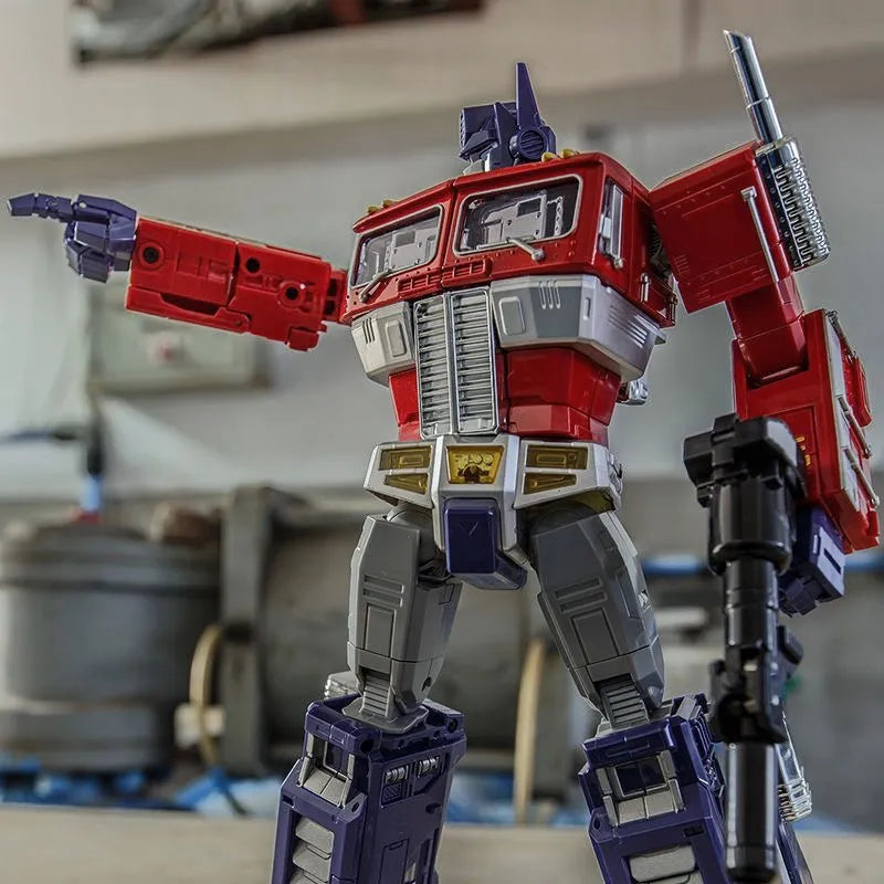 Transformable toy Optimus Prime alloy version MPP10 robot model