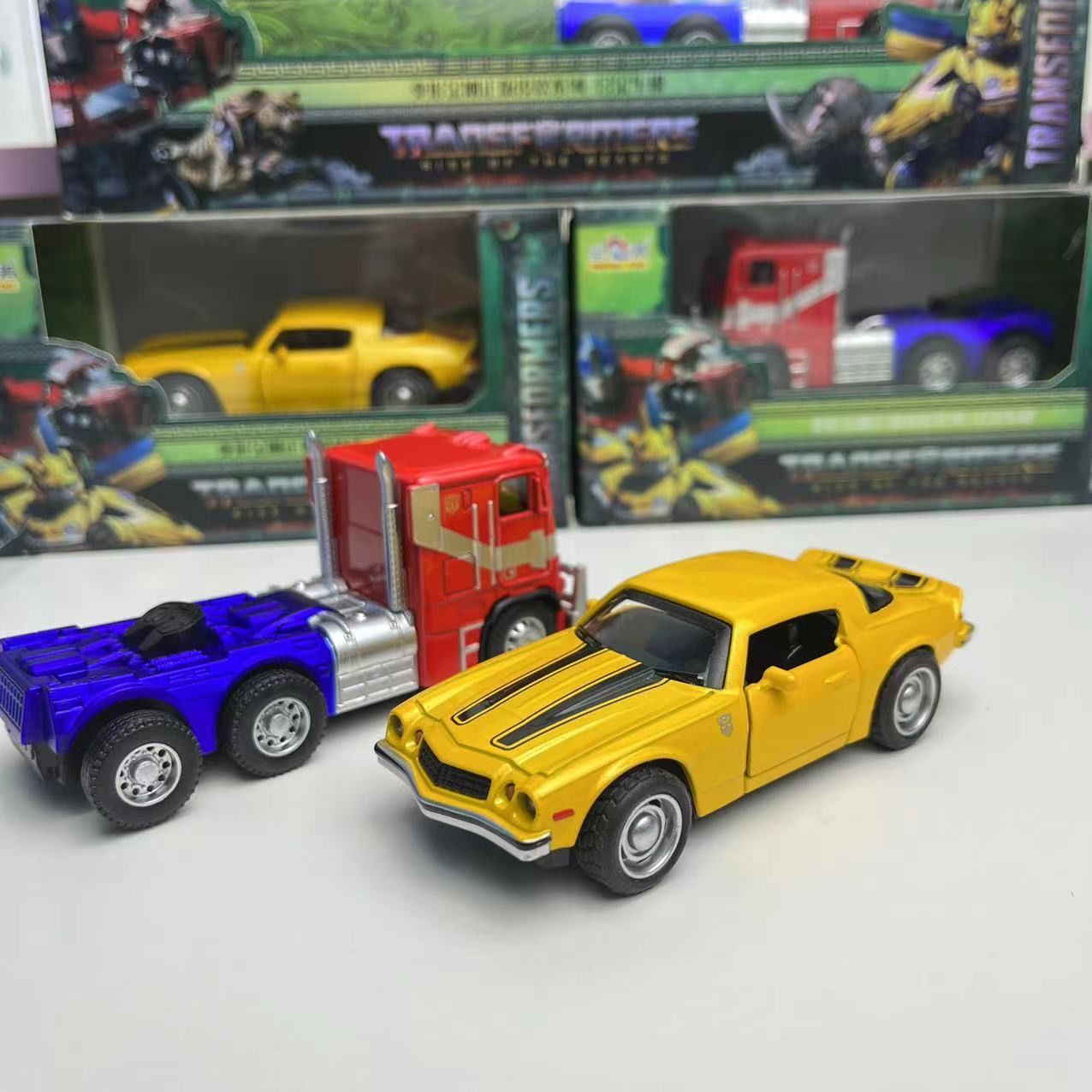 Transformers Alloy Car Bumblebee Optimus Prime Car Model Alloy Toy Children Swing Back Force