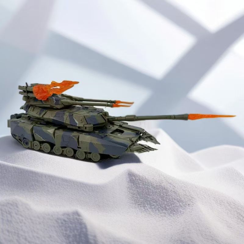 TRANSFORMERS MMP15 NOISY ORIGINAL LARGE VERSION TANK 23CM*26CM