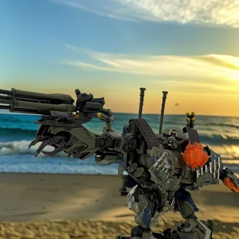 TRANSFORMERS MMP15 NOISY ORIGINAL LARGE VERSION TANK 23CM*26CM