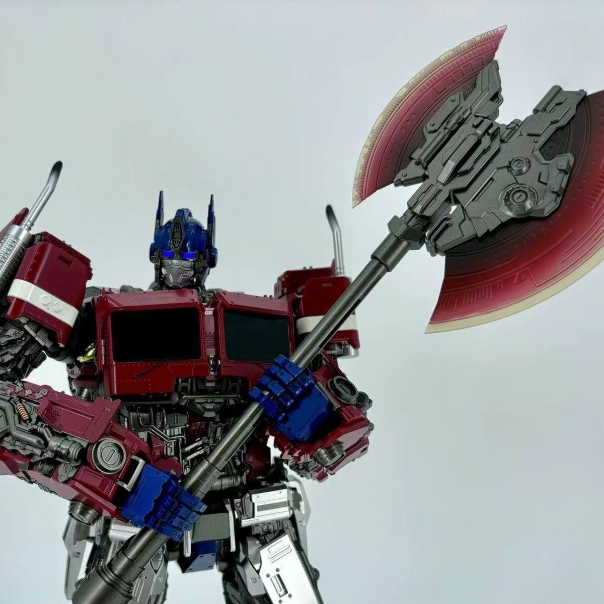 MD-001 Gaiden Pillar Upgraded Optimus Leader Alloy Finished Immutable DLX Ratio