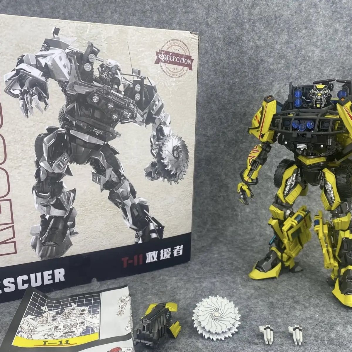 Transforming toy precision paint enlarged alloy version T11 Ratchet original color movie version Ratchet