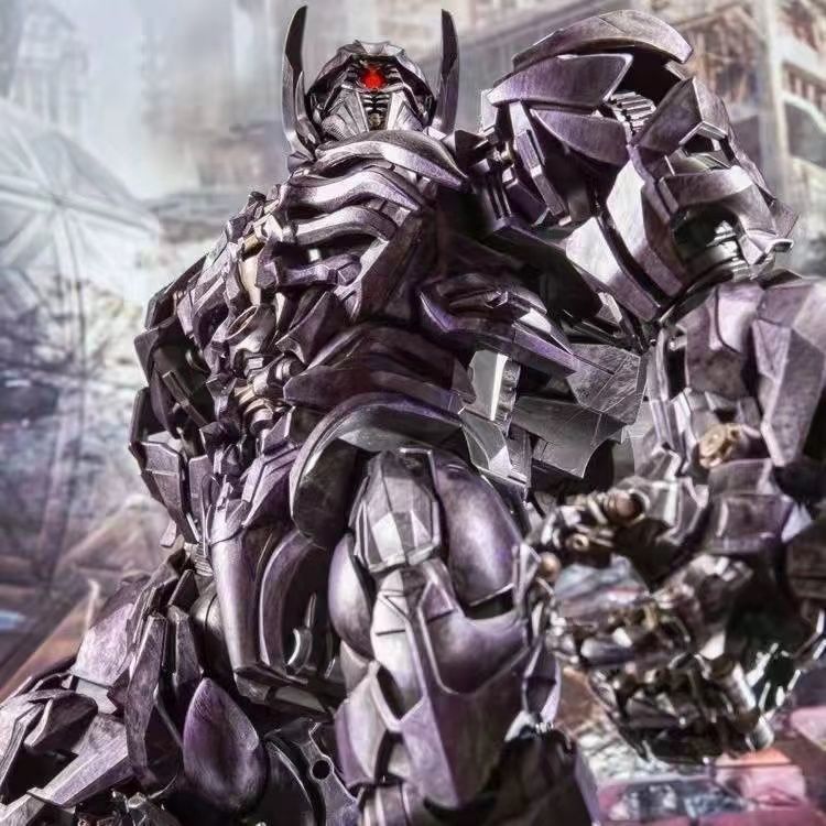 ZS01 Alloy Shockwave Transforming Robot Toy