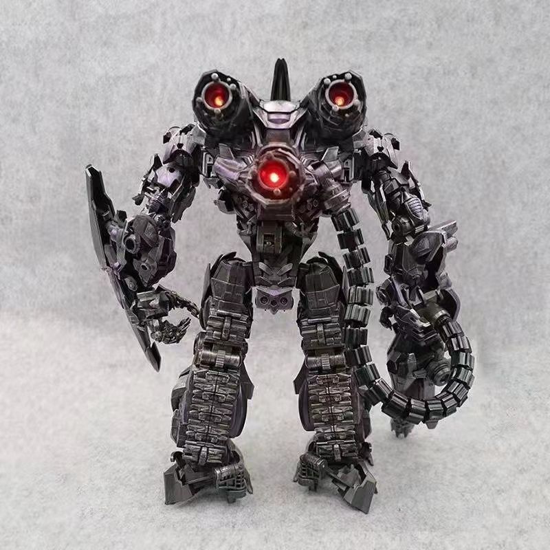 ZS01 Alloy Shockwave Transforming Robot Toy