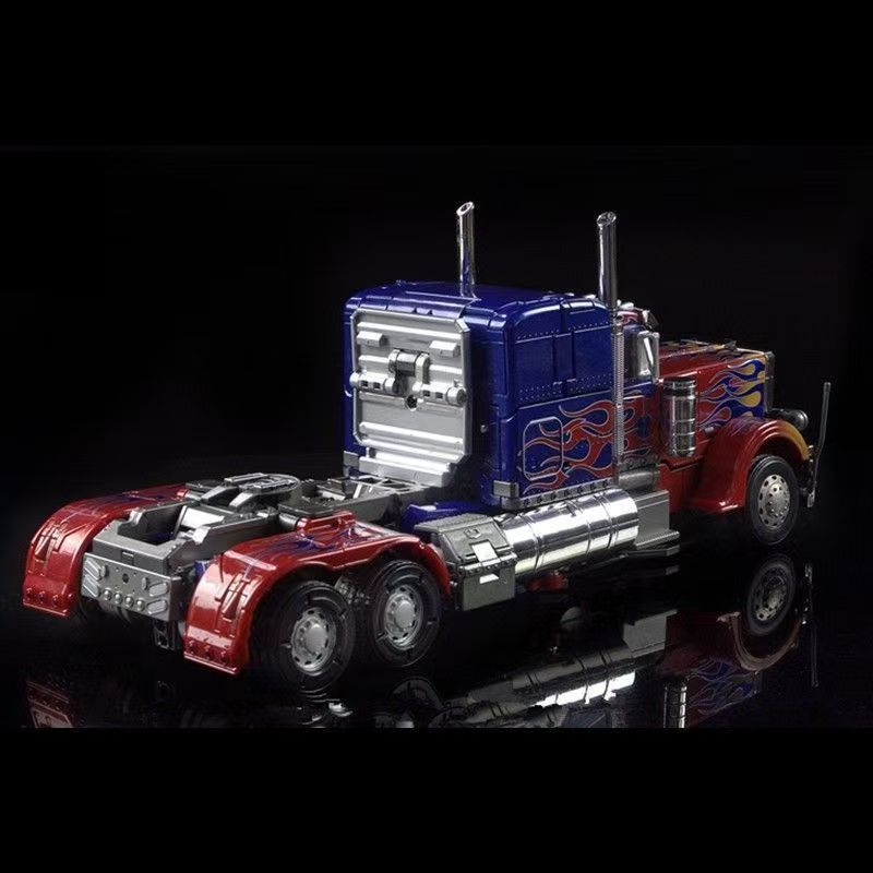 Black Apple' mpm-04 Optimus Prime