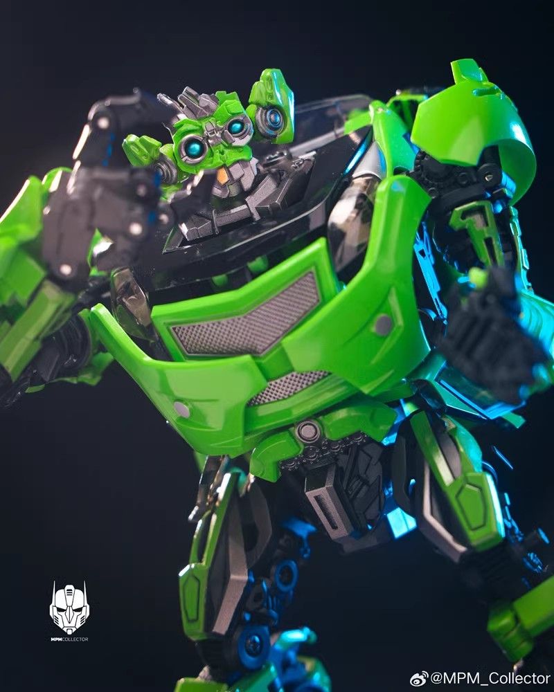 UT Twin Brothers Brake Mudguard R07  Transformers Action Figure Robot Optimus Prime Movie Version