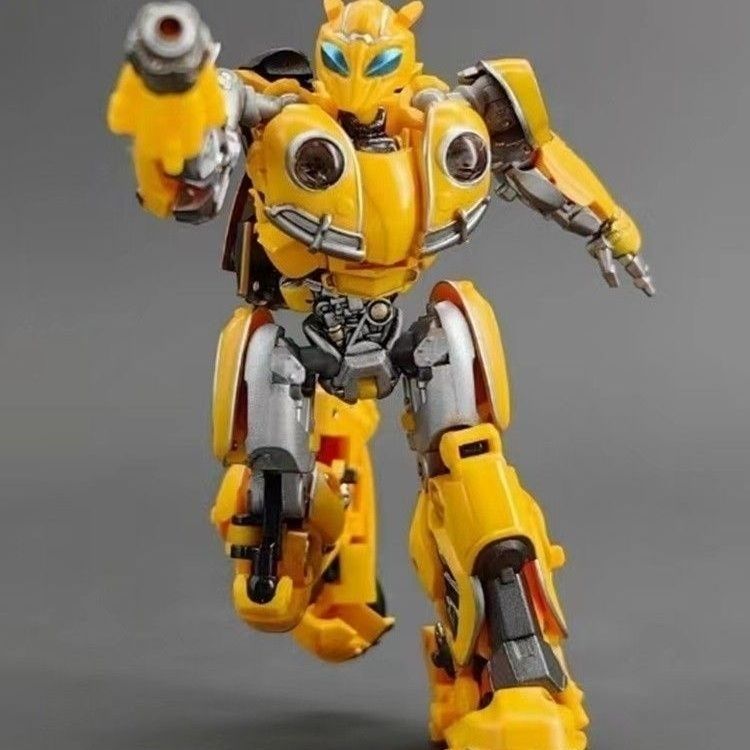 DT-01 Bumblebee DT-01 Beetle Transformers Bumblebee small-scale transforming toy model