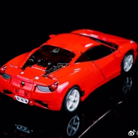 UT Dino UT-R06 movie version transforming toy robot Ferrari sports car Unique Toys Dino
