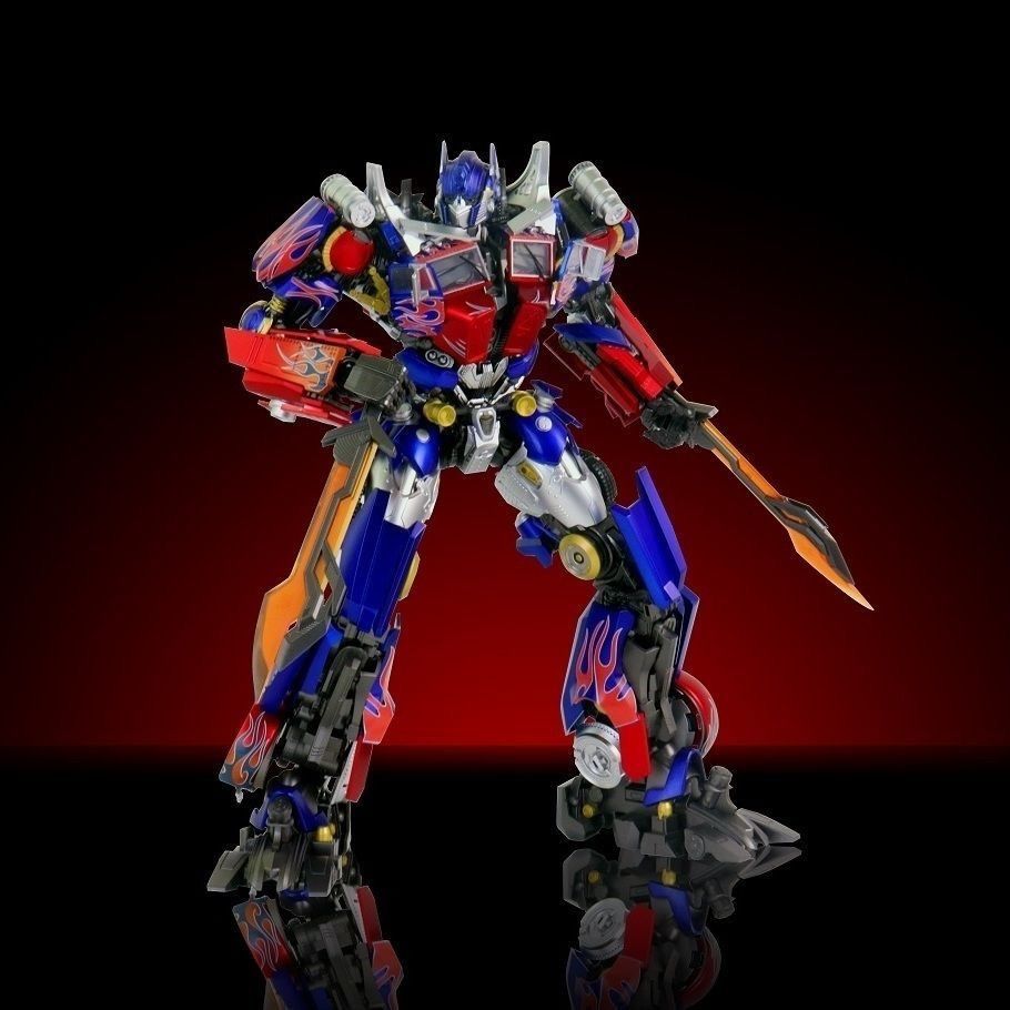 MC003 A B Movie 2 Optimus Prime DLX immutable alloy finish