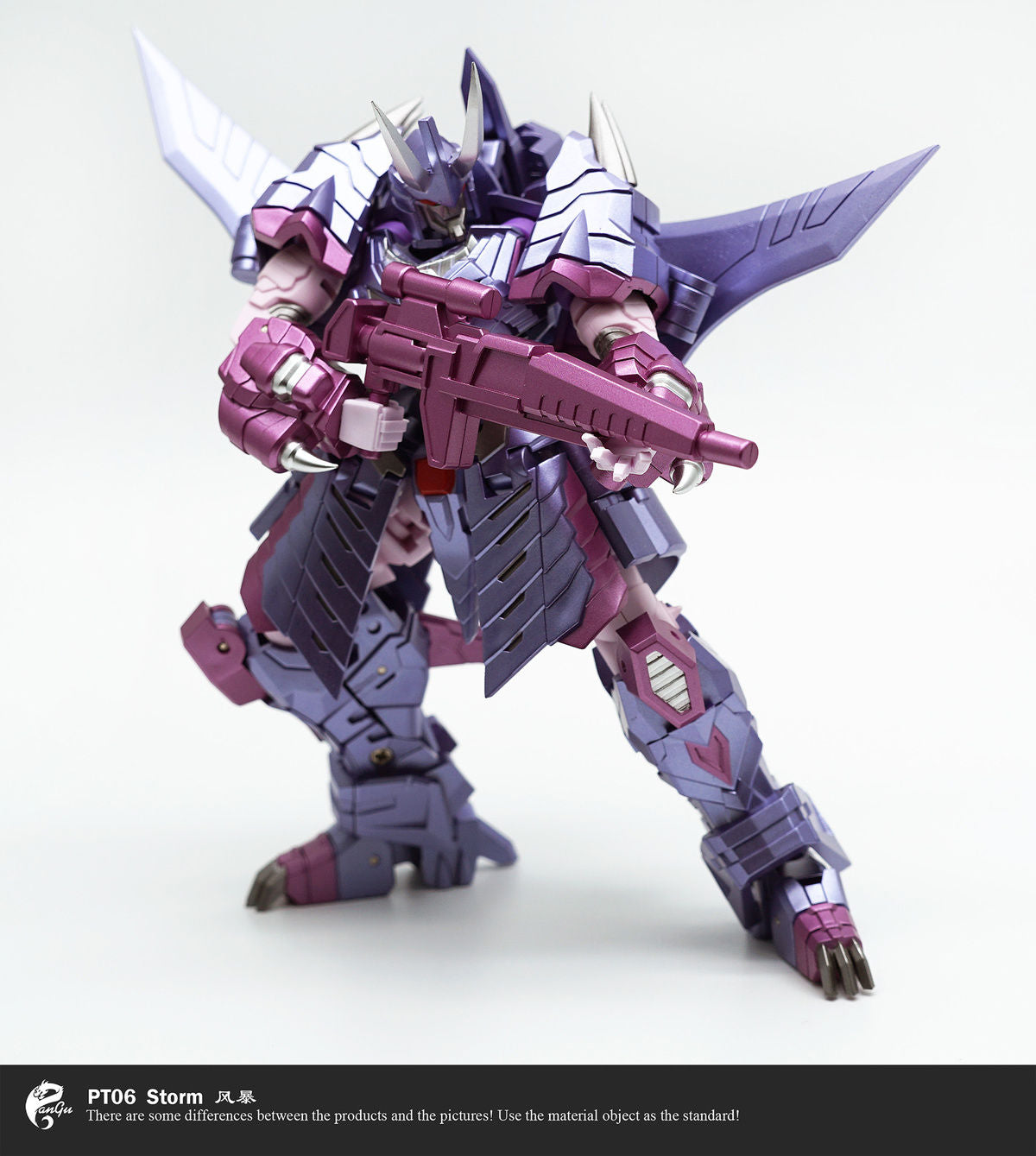 PT-06 Cyclonus , PT-09 Silver Samurai , PT-11 Loki Transforming toys