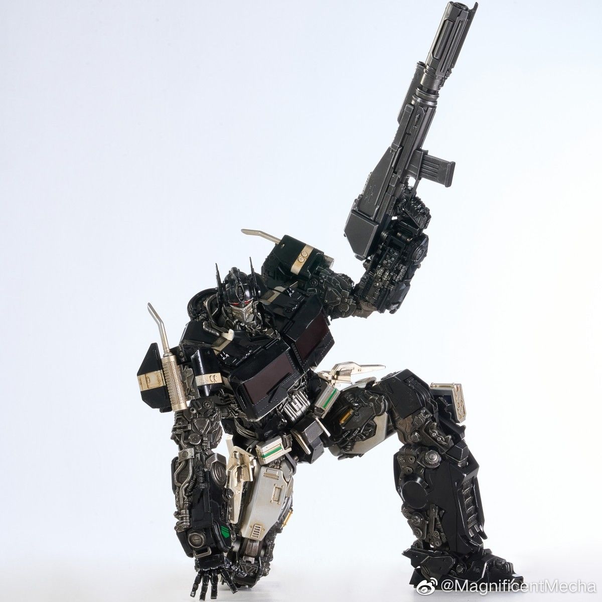 MM01 Optimus Prime 4 colors deformable toy model with alloy skeleton