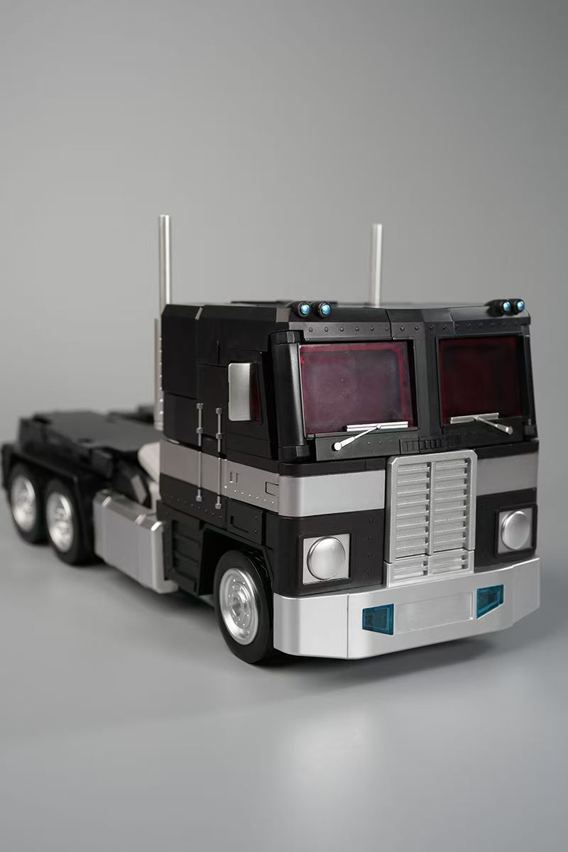 Optimus Prime Enlarged Rubik's Cube 2.0 Big Column Dark Black PT01B Transform G1 Animation Toy